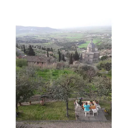 Luna Apartament *